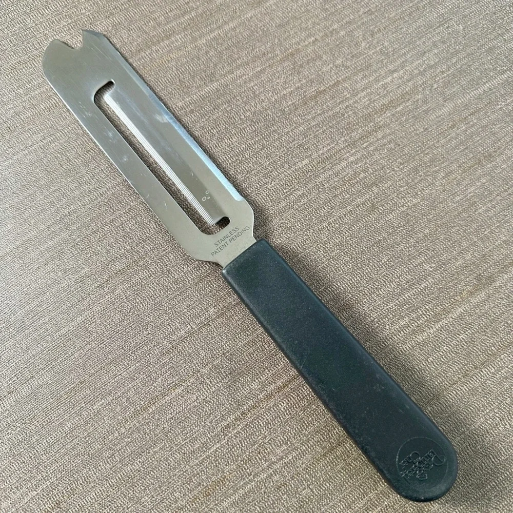 Vintage Pampered Chef All Purpose Slicer Cheese Vegetable Peeler Black